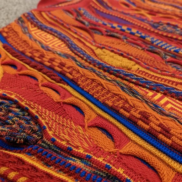 Emaroo Zip Sweater, COOGI style - Picture 8 of 10